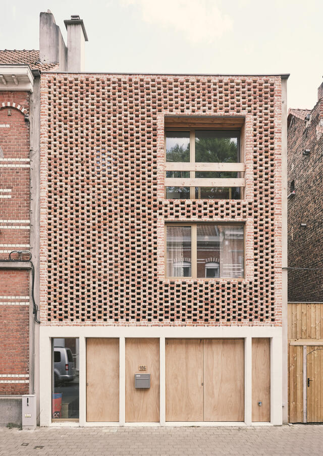 Photo frontale de la façade avant 