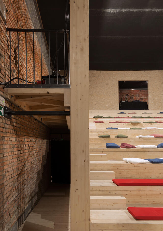 Photo zoomée sur les gradins 