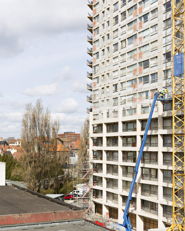 Goujons - Photo de chantier - Phase 2 - Montage de la façade Ouest