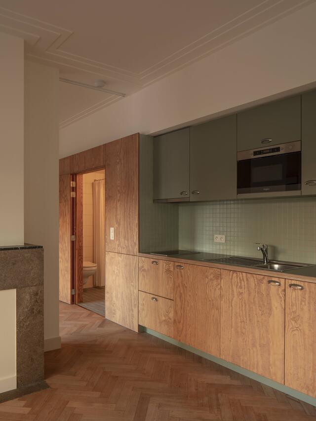 Photo d'un studio avec sa kitchenette