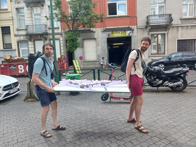 Photo de la maquette dans le quartier